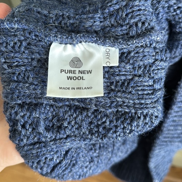 LL Bean vintage Shetland wool cardigan, size Medium - Picture 3 of 3